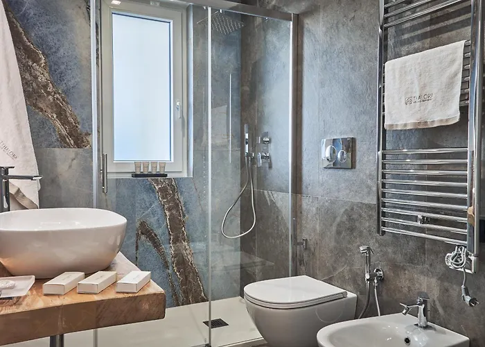 Thalora - Luxury * בארי