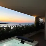 Thalora - Luxury