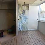 Thalora - Luxury