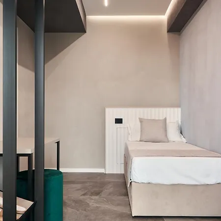 Thalora - Luxury * バーリ