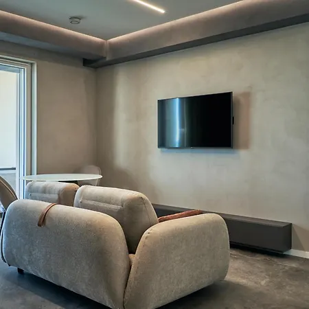 Thalora - Luxury Бари