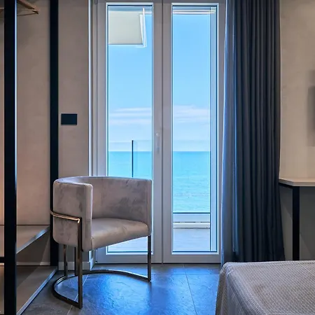 Thalora - Luxury